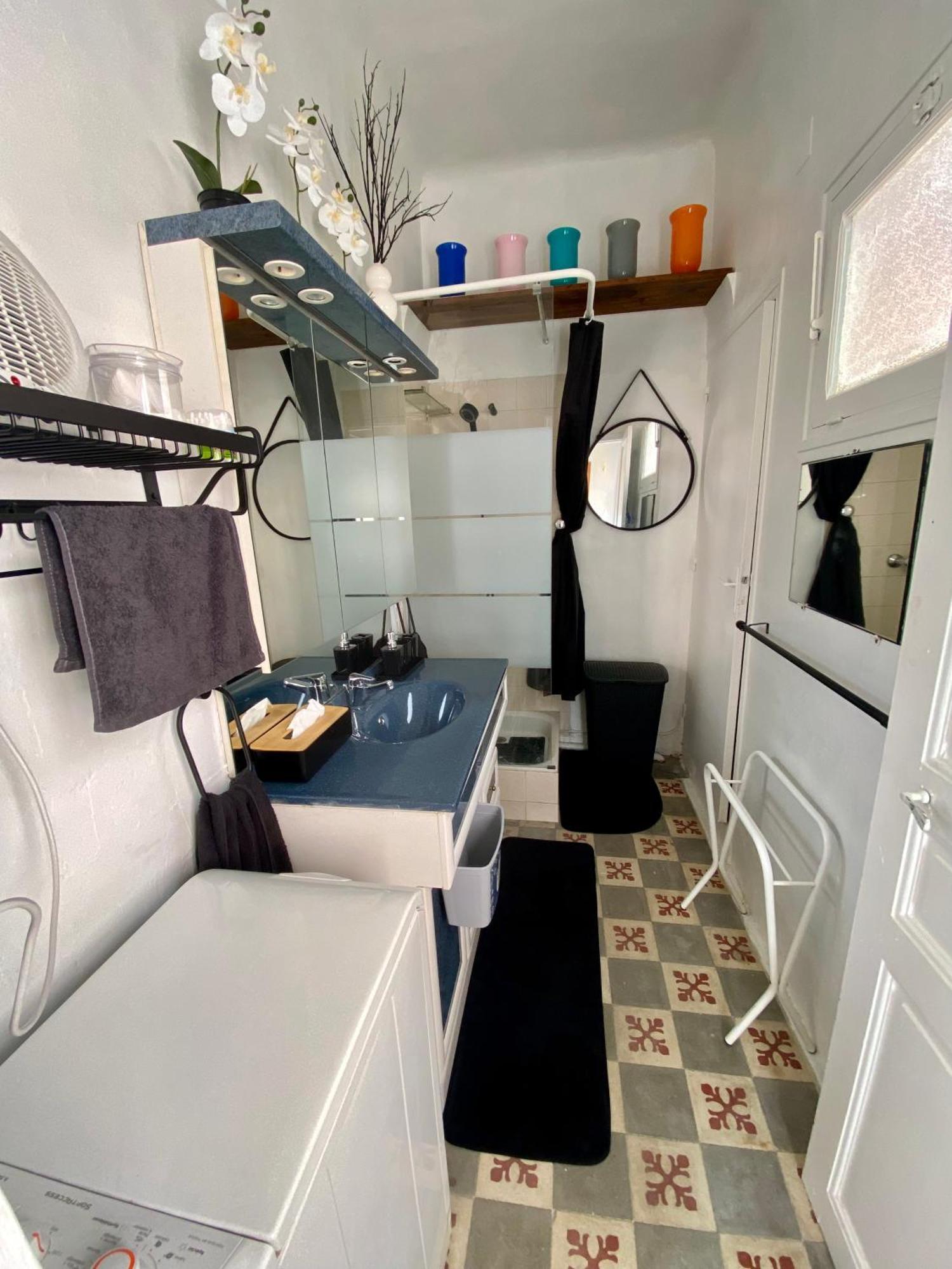 Grand Appartement En Centre Ville Avec Terrasse 페르피냥 외부 사진